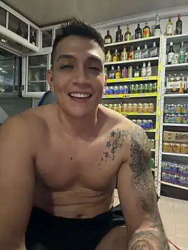 OliverWest04 webcam show