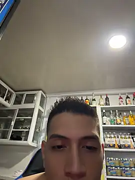 OliverWest04 Webcam show