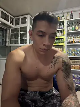 Show de OliverWest04 na webcam