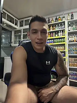 OliverWest04 Show Webcam