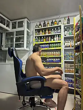 OliverWest04 Show Webcam
