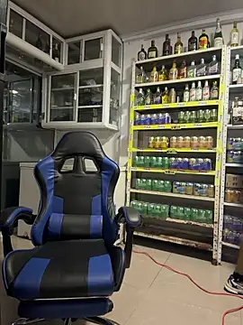 OliverWest04 webkamerás műsora