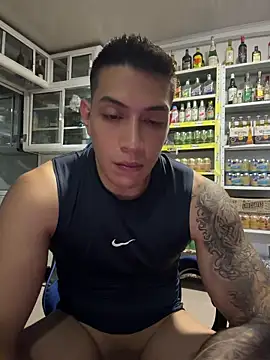 OliverWest04n Webbikameraesitys