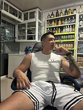 OliverWest04 Webcam Show