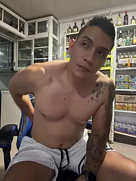 הופעת וובקאם של OliverWest04