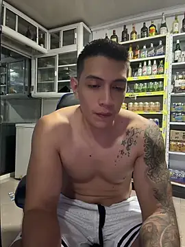 OliverWest04 Шоу с уебкамера
