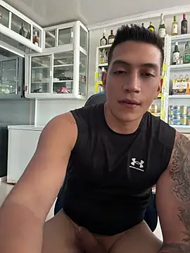 OliverWest04 Webcam Show