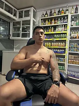 OliverWest04 Webcamshow