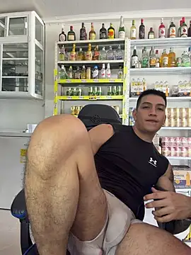 Show modela OliverWest04 na web-kameri