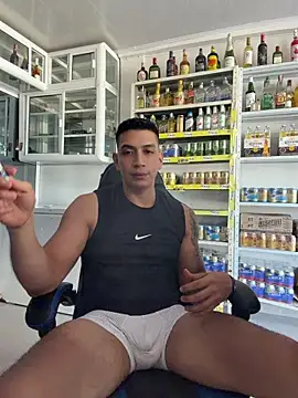 OliverWest04 webcam show