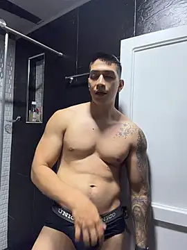 عرض كام OliverWest04