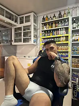 OliverWest04n Webbikameraesitys