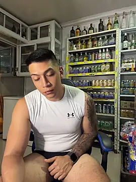 OliverWest04 – webcam-show