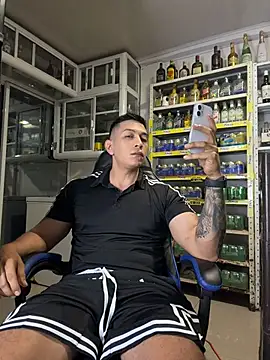 Živý XXX chat OliverWest04