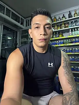 Show de webcam de OliverWest04