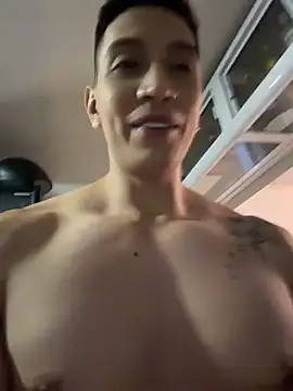 OliverWest04 Show Webcam