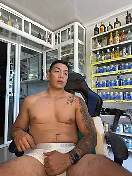 Show de webcam de OliverWest04