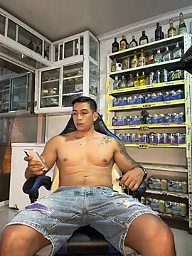 โชว์เว็บแคมของ OliverWest04