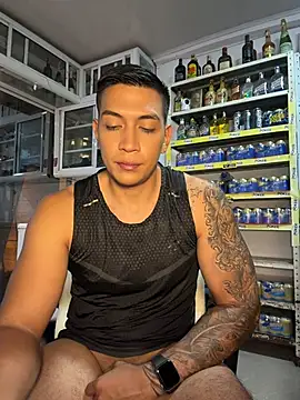 OliverWest04 Webcamshow