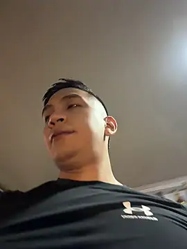 OliverWest04 Webcam Show