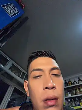 OliverWest04 webcam show