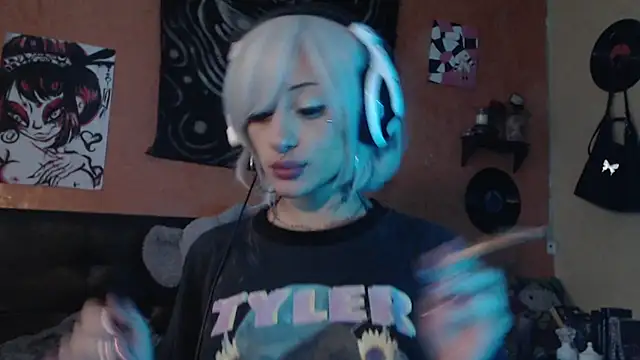 Chat +18 de Layla_quinn ao vivo