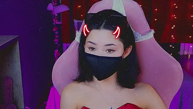 RedMidnightn Live XXX chat