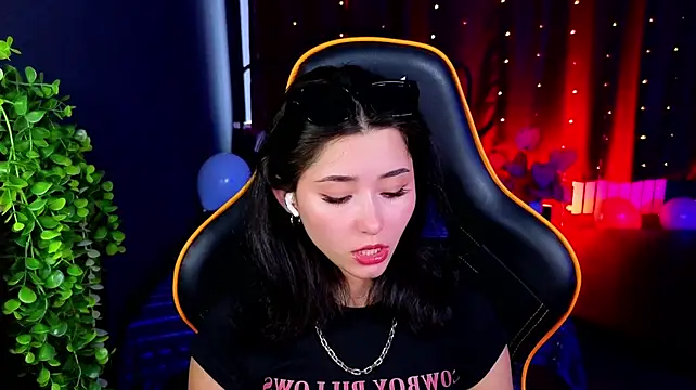 RedMidnight Chat XXX in diretta