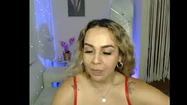 Aunty_milf – webcam-show