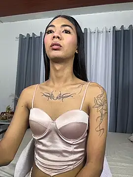 Show modela MS_SAMARAHH na web-kameri