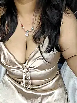 Curvy_Pooja Pertunjukan Webcam