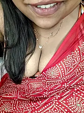 Curvy_Pooja's Webcam Show