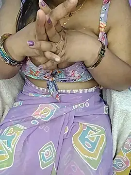 Вебкам-шоу Curvy_Pooja