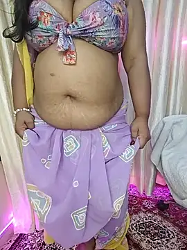 צ'אט XXX בשידור חי של Curvy_Pooja