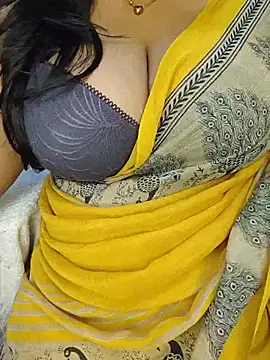 Curvy_Pooja XXX чат на живо
