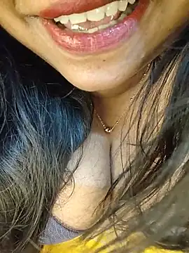 Czat XXX na żywo – Curvy_Pooja