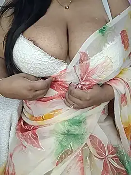 Curvy_Pooja লাইভ XXX চ্যাট