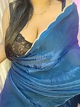 Curvy_Pooja 现场XXX聊天
