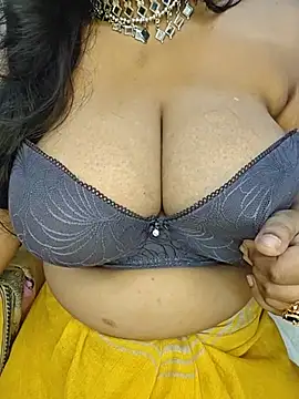 Czat XXX na żywo – Curvy_Pooja