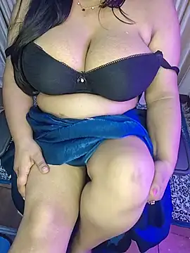 Chatroom XXX en direct de Curvy_Pooja