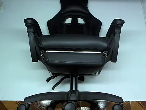 Alphacashmaster777 在線直播表演