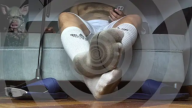 Show modela Alphacashmaster777 na web-kameri