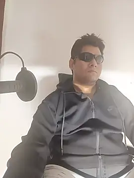 Alphacashmaster777 – webcam-show