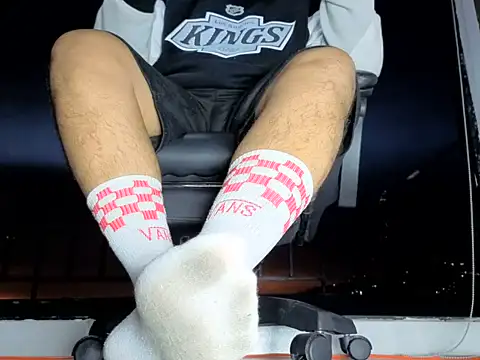 Webkamerová show Alphacashmaster777