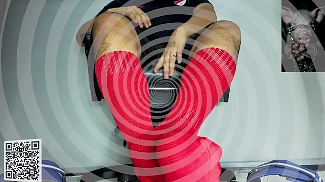 Alphacashmaster777 Show in webcam