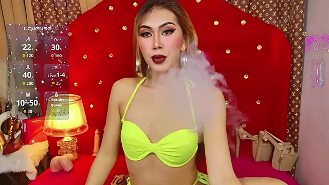 Antonia_Morphy Adlı Modelin Web Kamerası Şovu