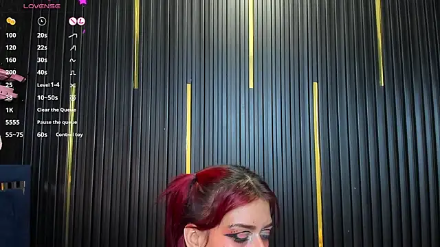 LolyYunno Adlı Modelin Web Kamerası Şovu