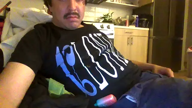 818horny Show in webcam