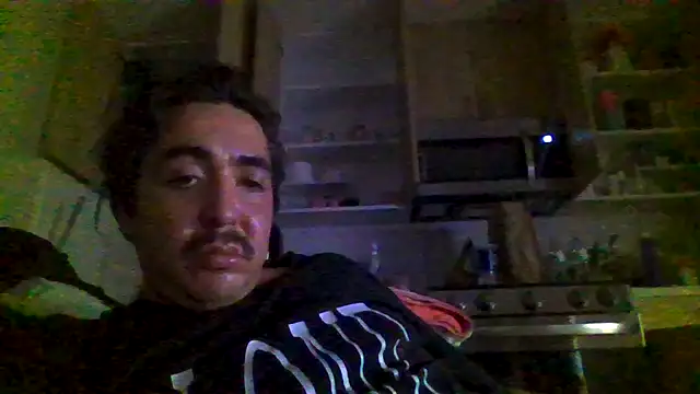 Show modela 818horny na web-kameri