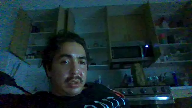 Show modela 818horny na web-kameri